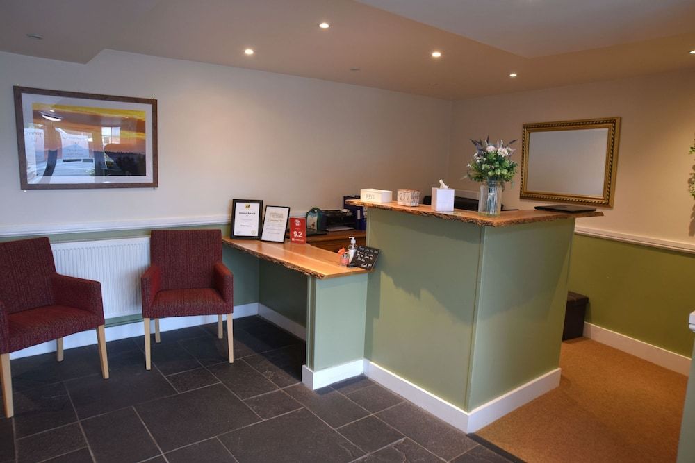 Crossways Inn 2