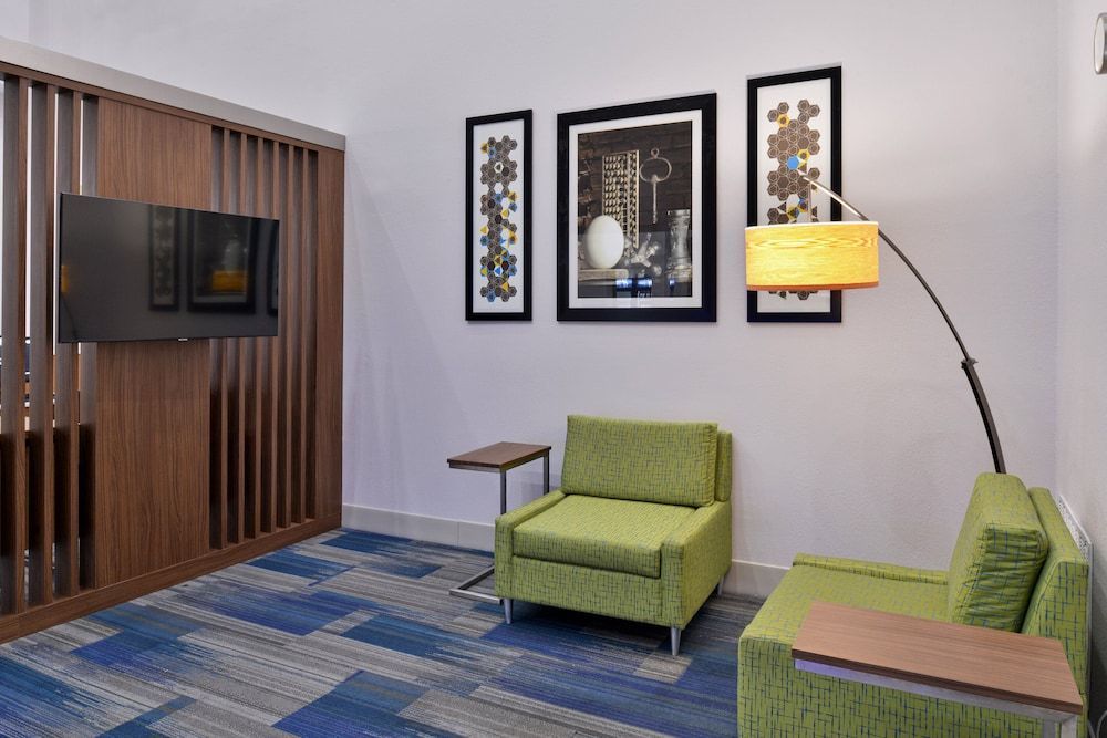 Holiday Inn Express & Suites ROYSE CITY - ROCKWALL by IHG 1