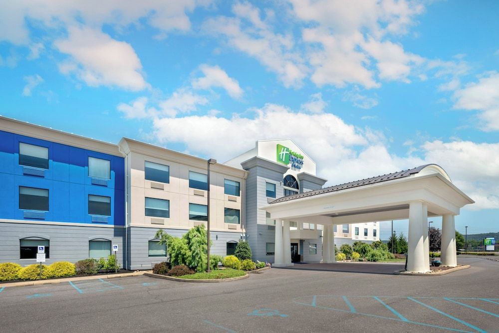 Holiday Inn Express & Suites SELINSGROVE - UNIVERSITY AREA by IHG 1