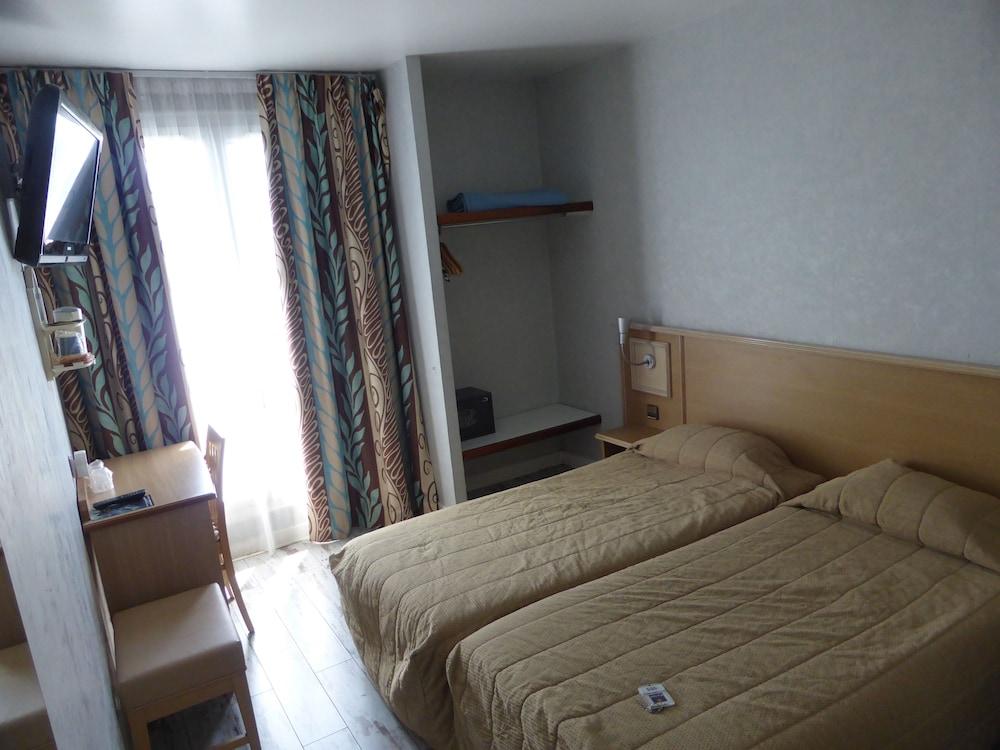 Hotel De Paris Saint Georges 1