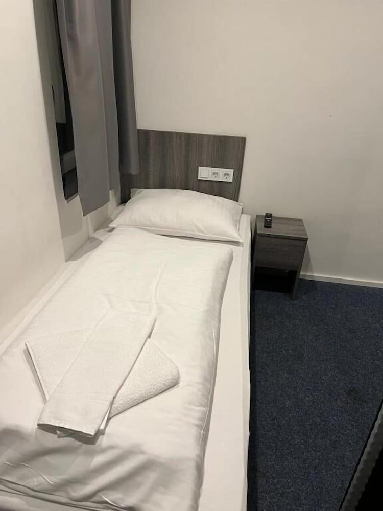 Hotel City Meetpoint 2