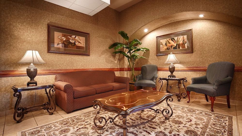 Best Western Casa Villa Suites 2