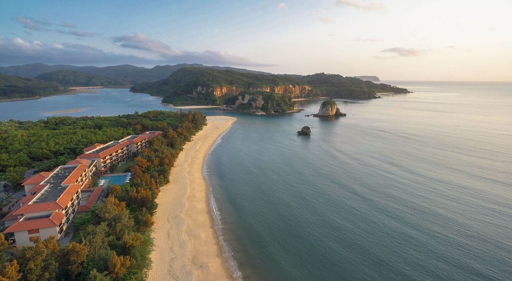 Iriomote Hotel by Hoshino Resorts 1