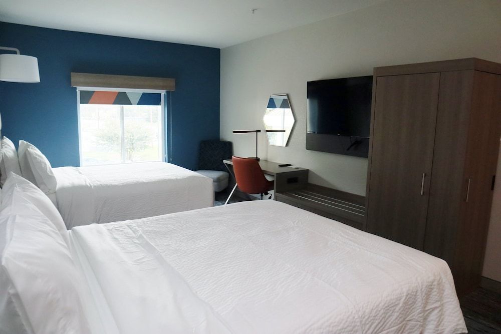Holiday Inn Express & Suites BATON ROUGE NORTH by IHG 2