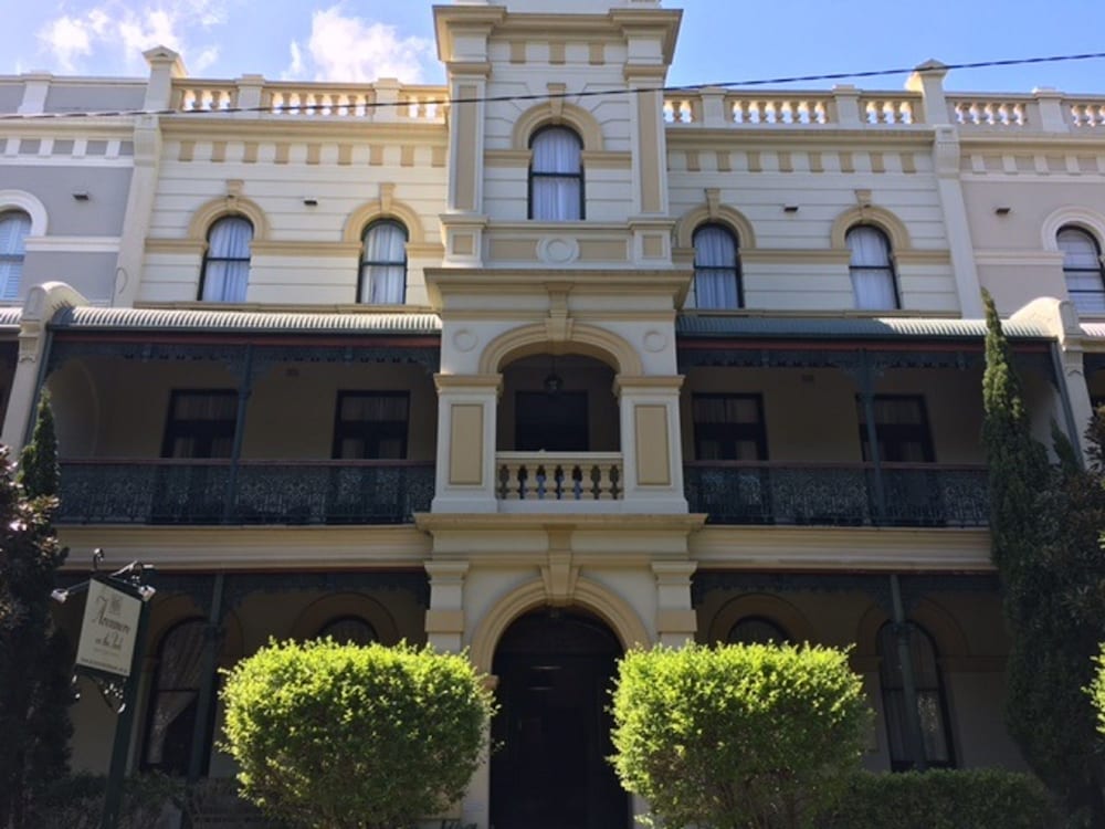 Avonmore On The Park Boutique Hotel 1