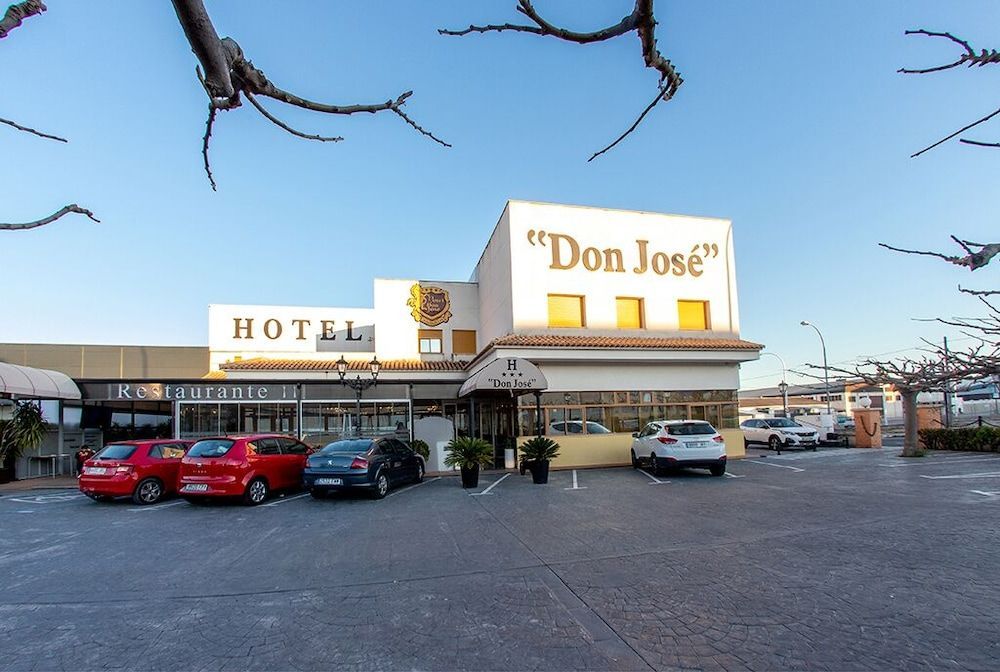 Hospedium Hotel Don Jose 1