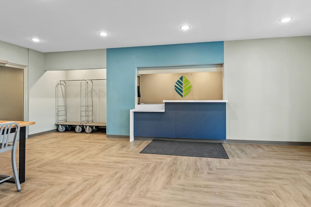 WoodSpring Suites Petersburg near Fort Lee 2