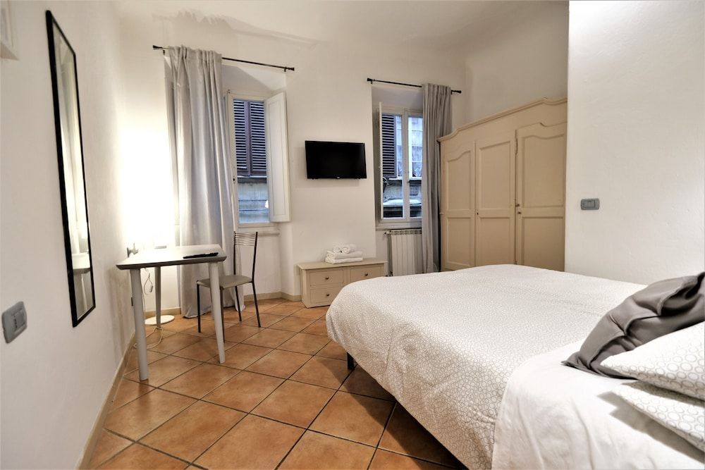 Wine Apartments Florence Dolcetto 2