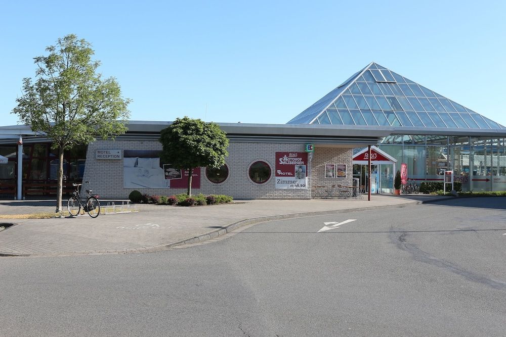 Autohof Hotel Salzbergen 1
