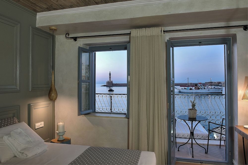Elia Zampeliou Hotel 1