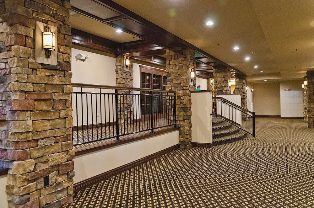 The Lodge at Old Kinderhook Golf Resort 2