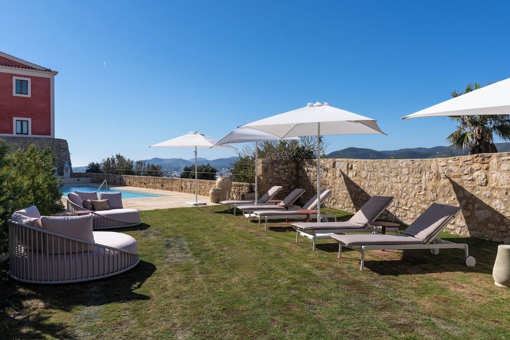 Parador de Ibiza 1