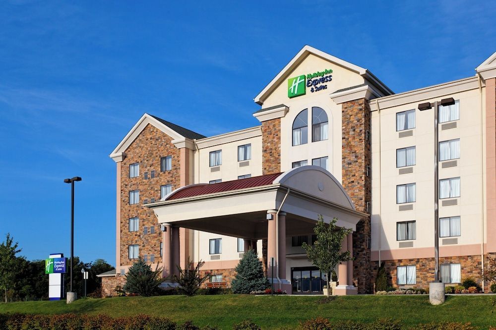 Holiday Inn Express & Suites KINGSPORT-MEADOWVIEW I-26 by IHG 1