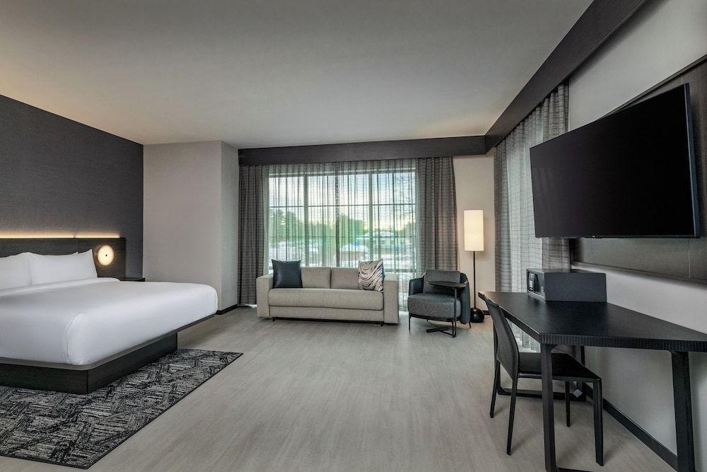 AC Hotel by Marriott Saratoga Springs 2