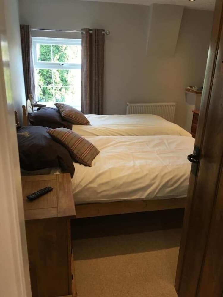 Maypole Farm, Cawood 1