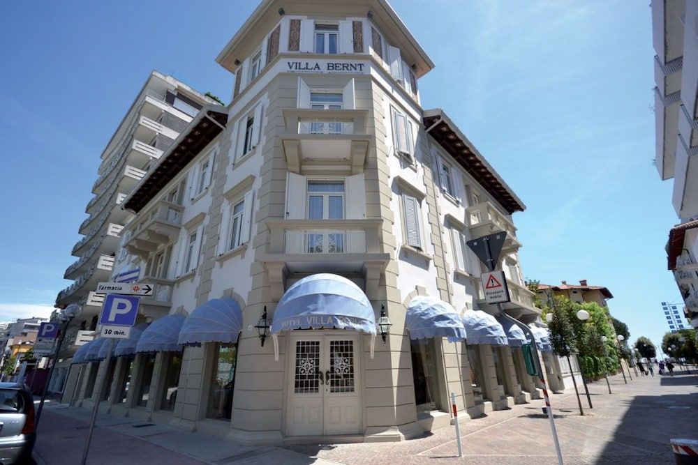 Hotel Villa Bernt 1