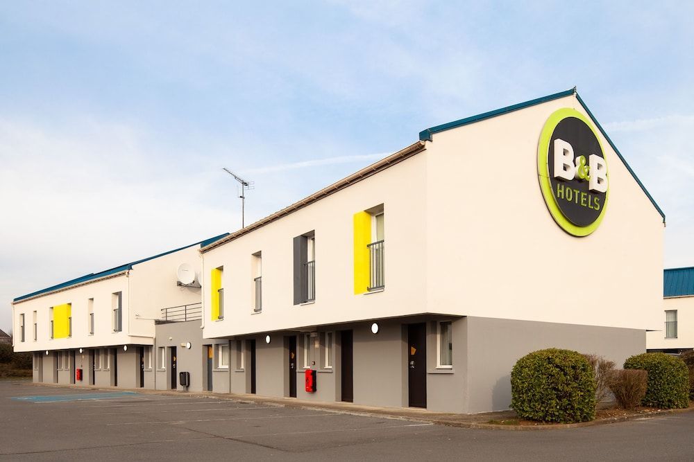 B&B HOTEL Saint-Witz 1