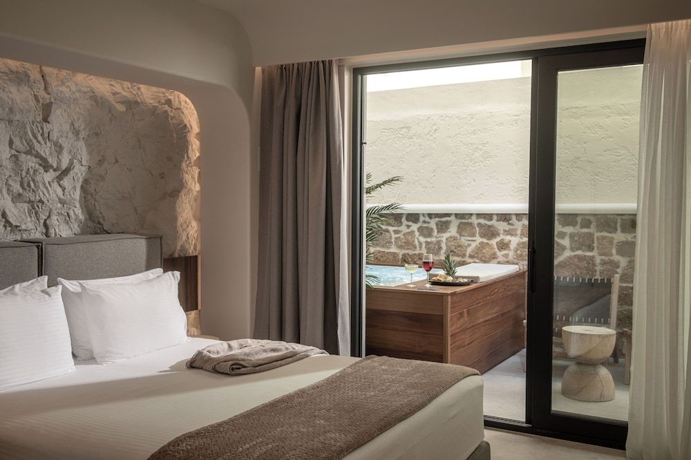 Soleil Rooms and Suites 1