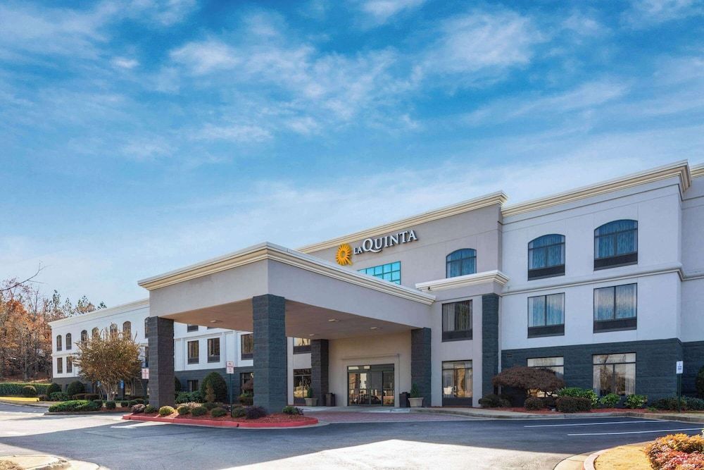 La Quinta by Wyndham Kennesaw 1