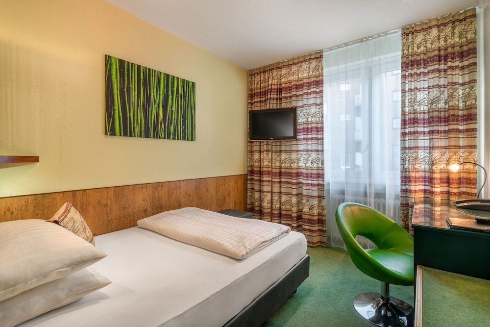 Hotel Arosa Düsseldorf Oberkassel 1