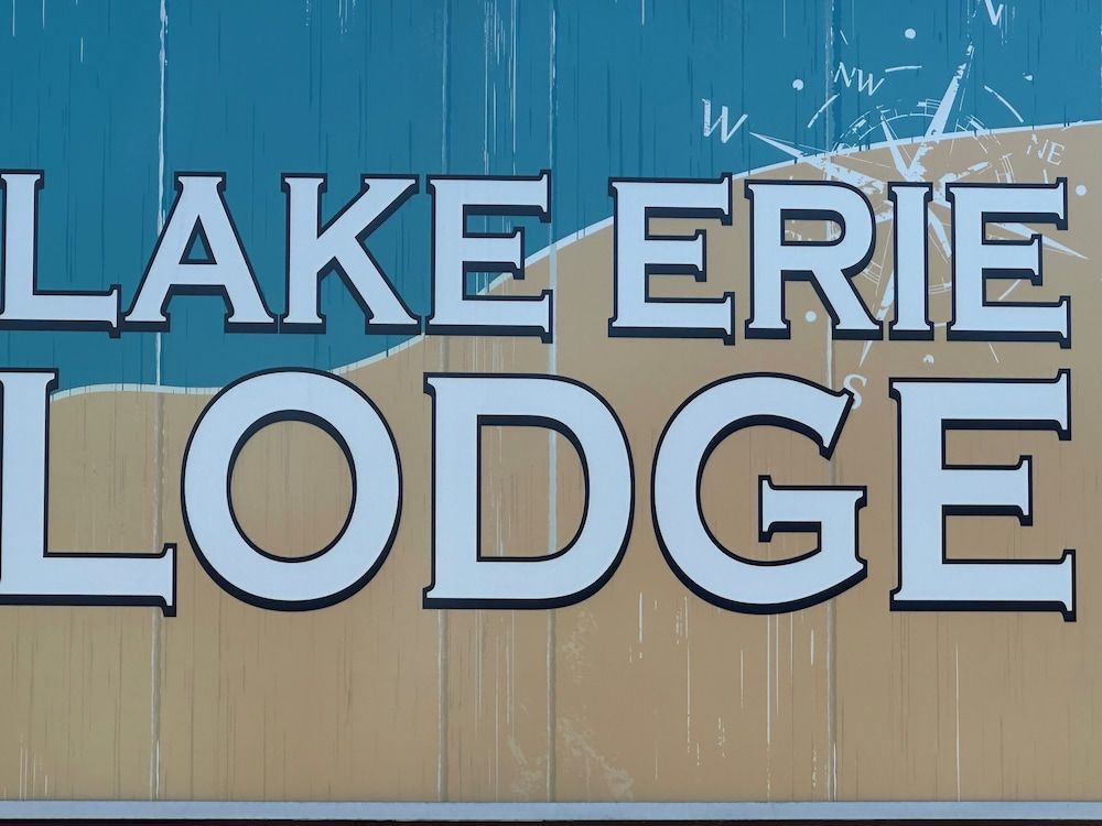 Lake Erie Lodge 1