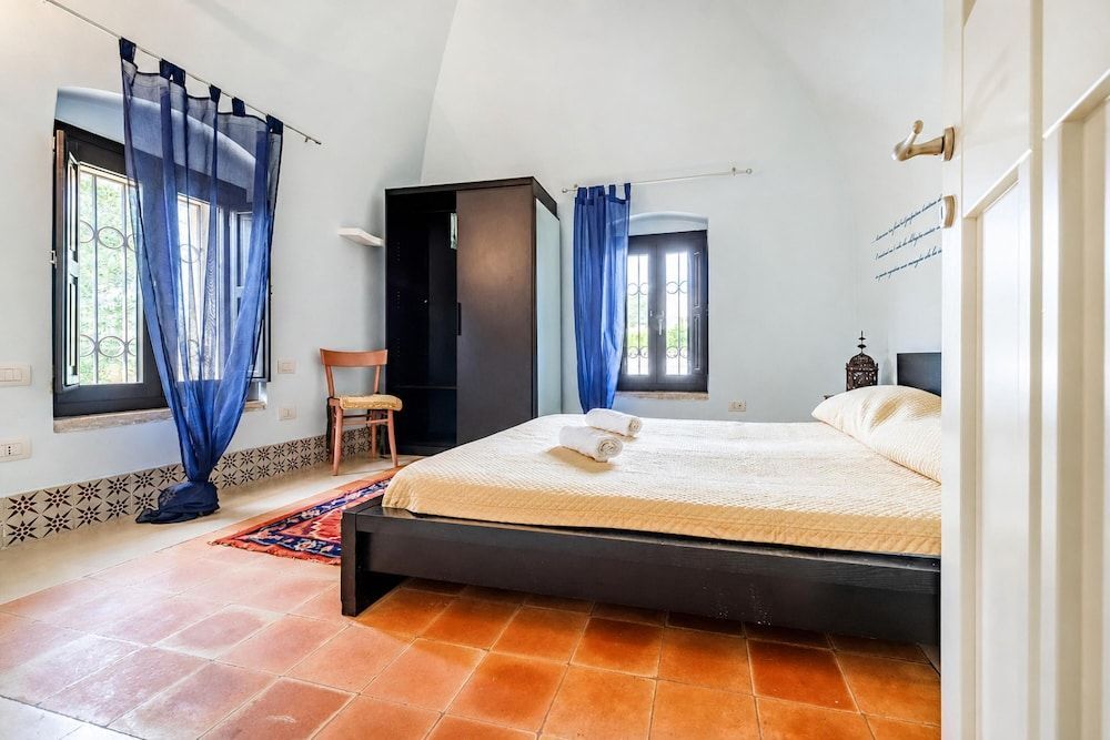 Nella Apartment With Pool 2