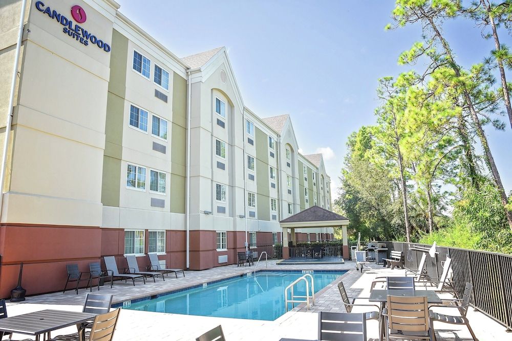 Candlewood Suites FT MYERS I-75 by IHG 1