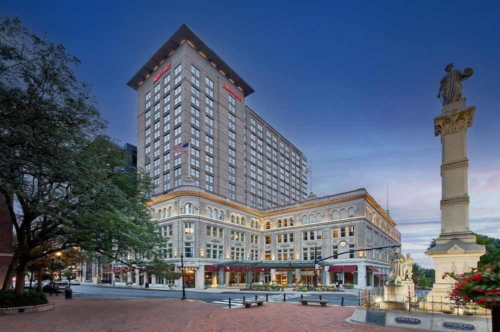 Lancaster Marriott at Penn Square 1