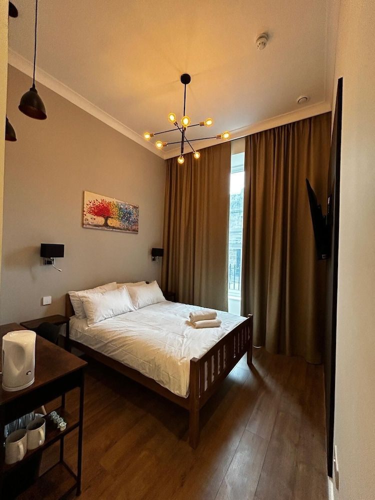 Super Nova Hotel 1