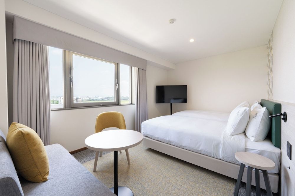 ANA Holiday Inn Tosu by IHG 2