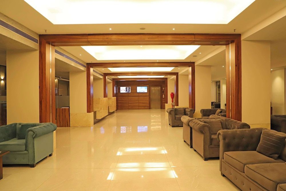 Golden Tulip Goa Candolim 2