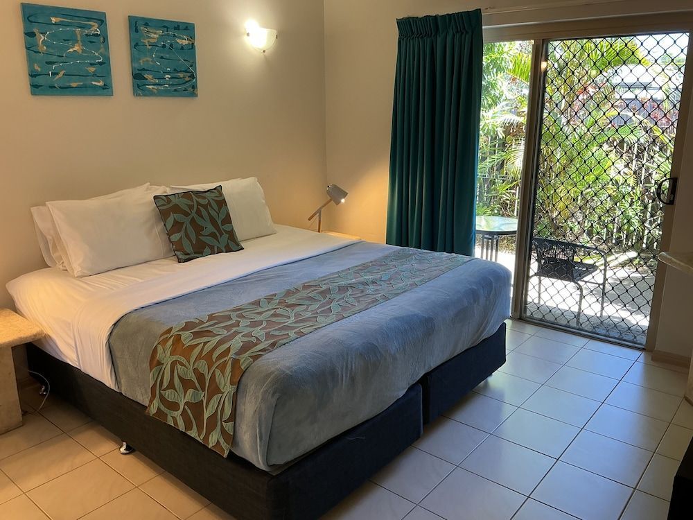 Mission Reef Resort 1