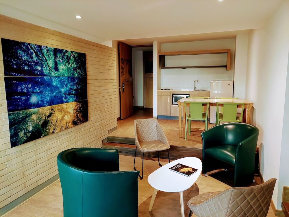 Hotel Viaggio Teleport City Suites 1