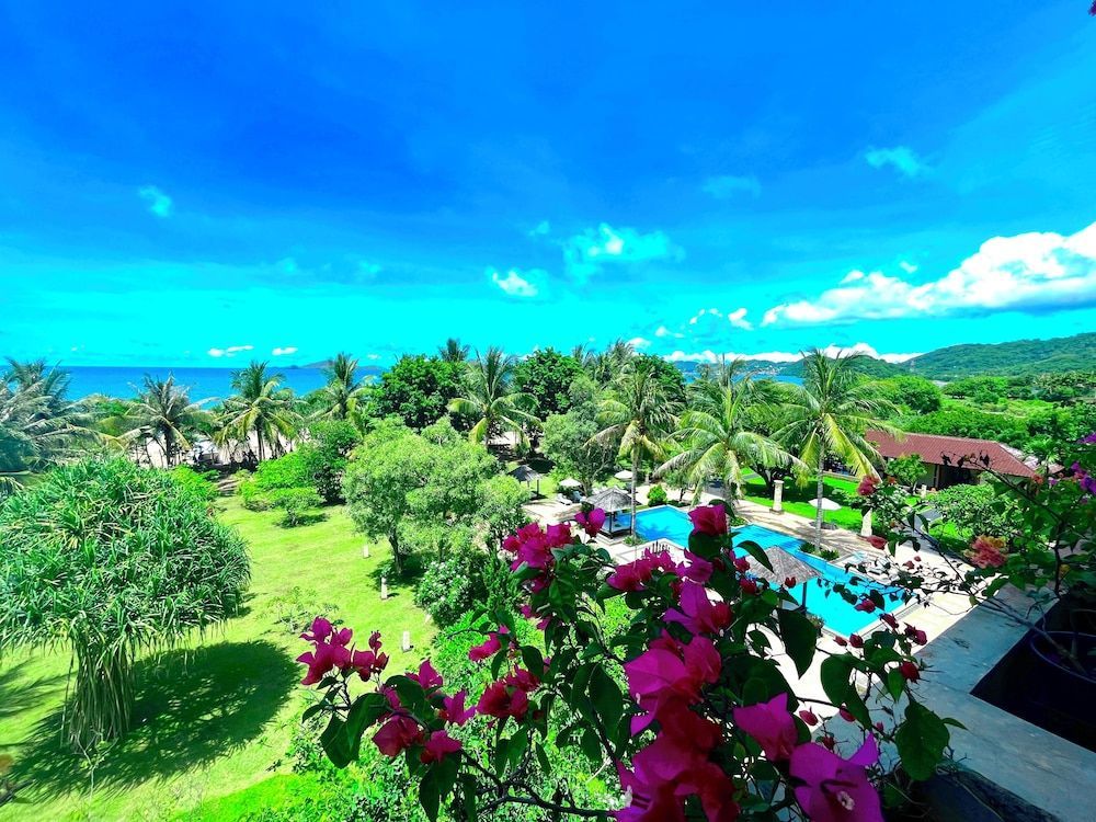 The Jayakarta Suites Komodo Flores 1