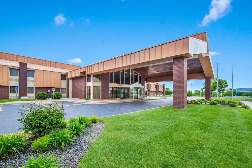 Quality Inn & Suites Florence - Cincinnati South 1