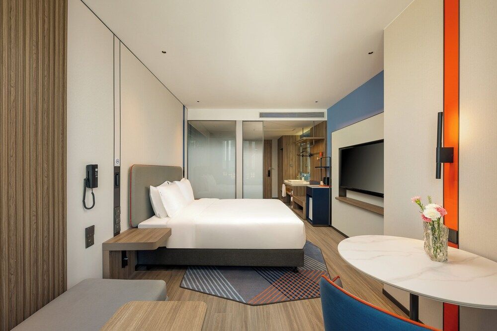 Holiday Inn Express Taizhou City Center by IHG 2