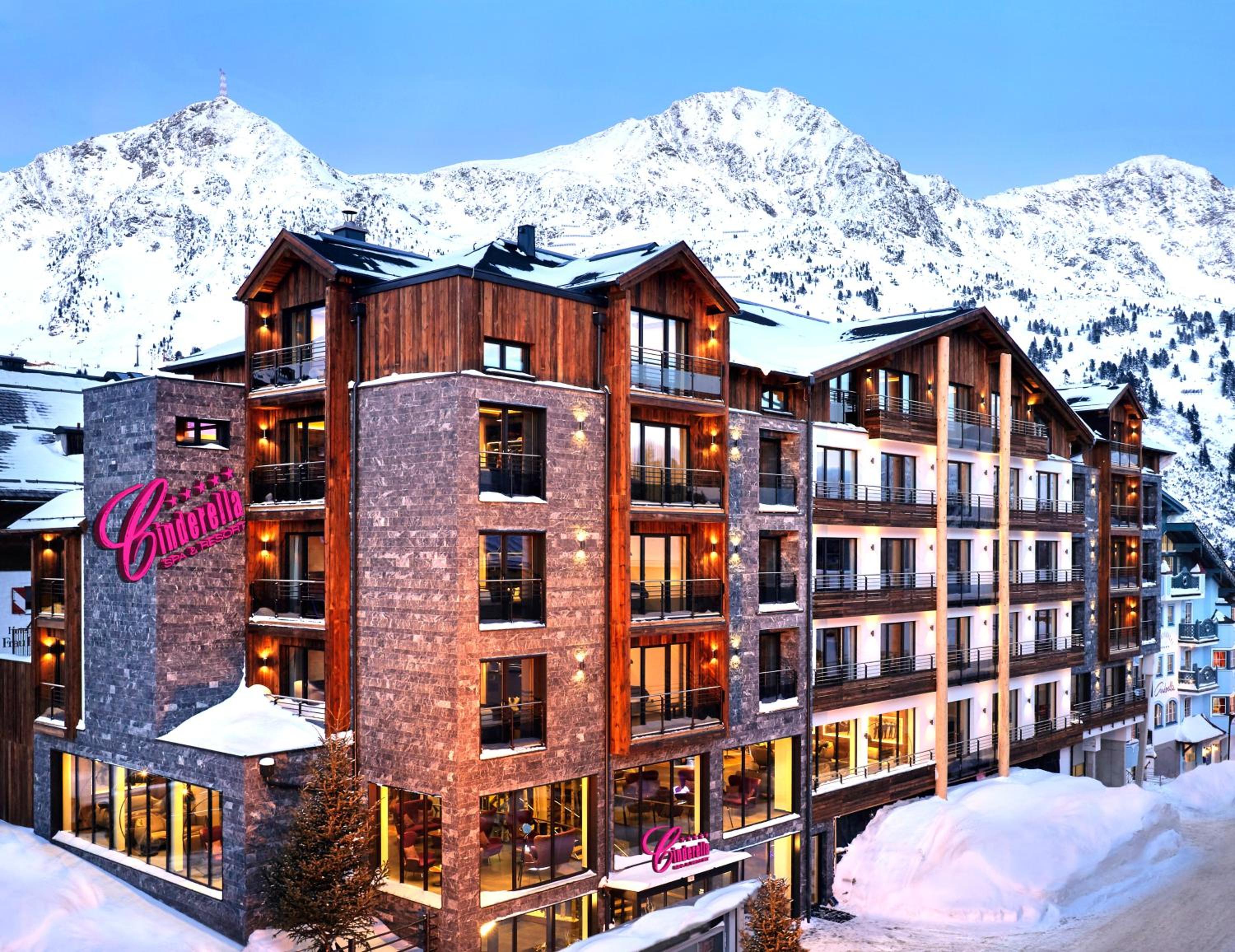Sporthotel Cinderella 1