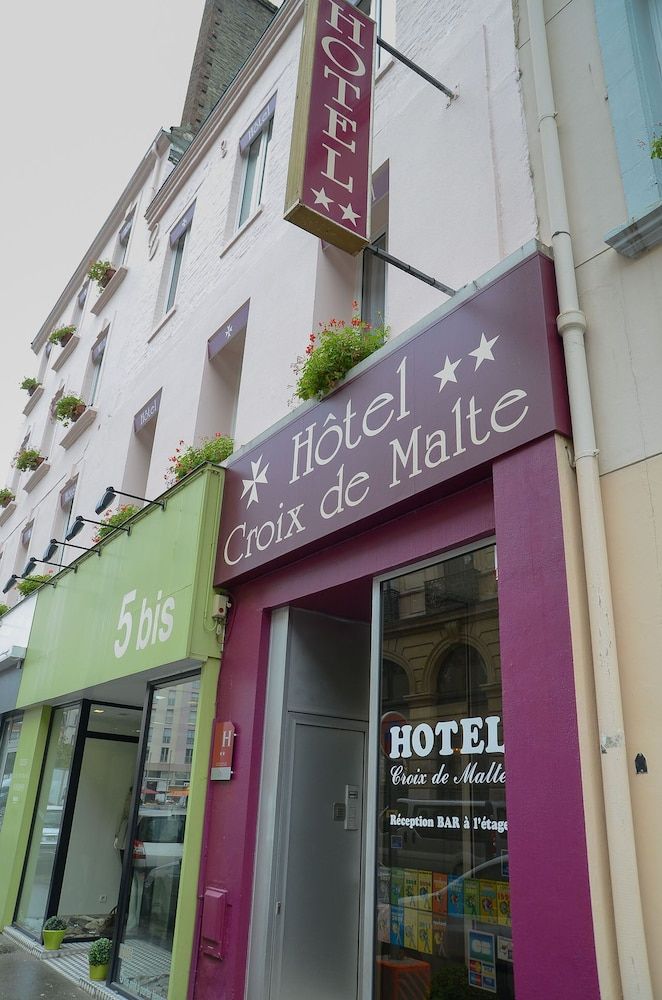 Hôtel de La Croix de Malte 1