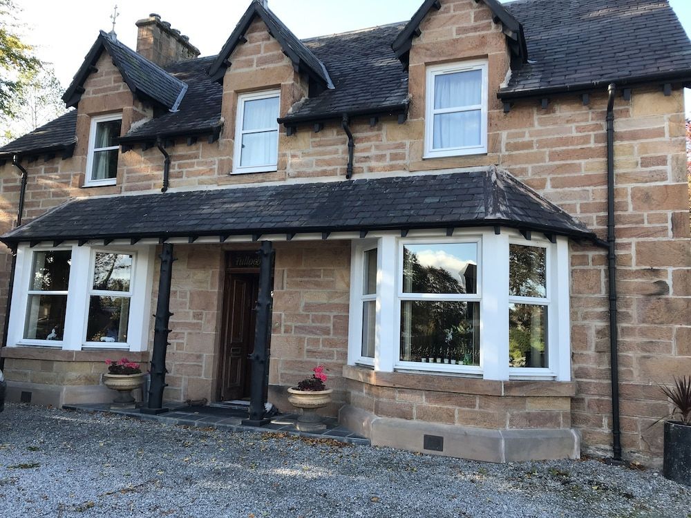 Tullochard Guest House 1