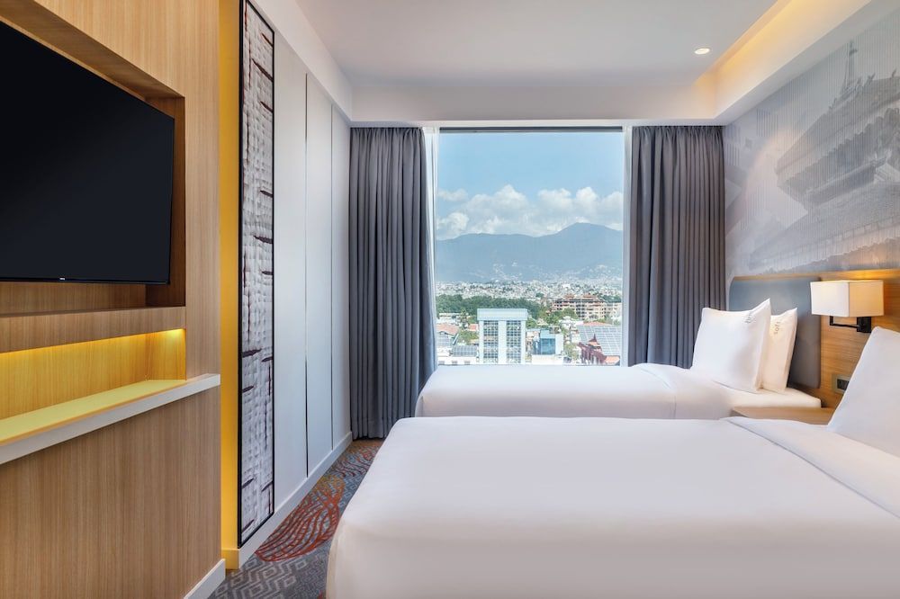 Holiday Inn Express Kathmandu Naxal by IHG 2