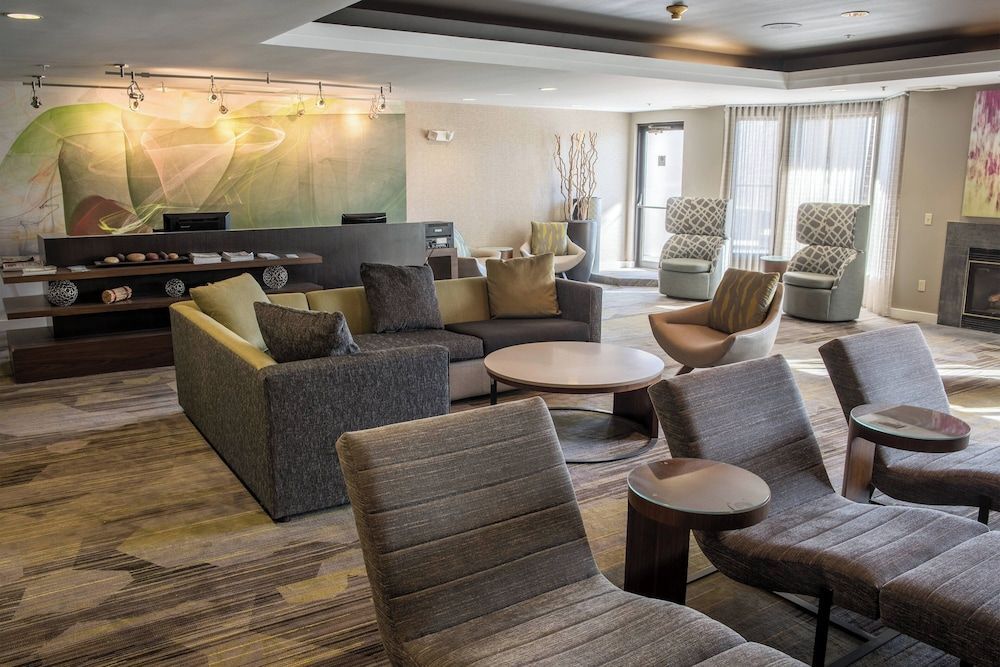Courtyard by Marriott Norwich 1