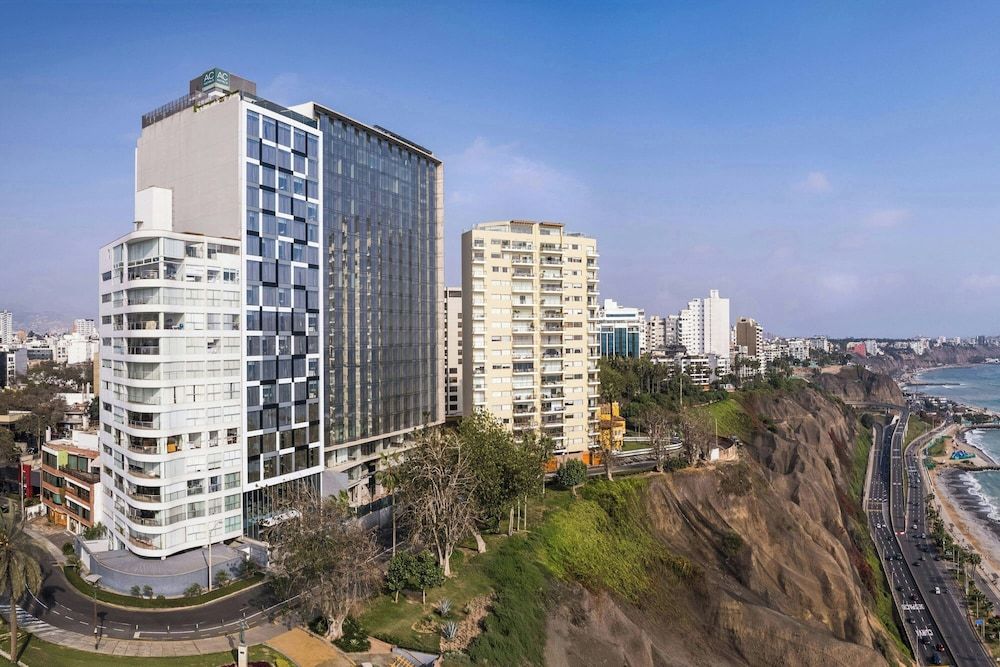 AC Hotel by Marriott Lima Miraflores 1