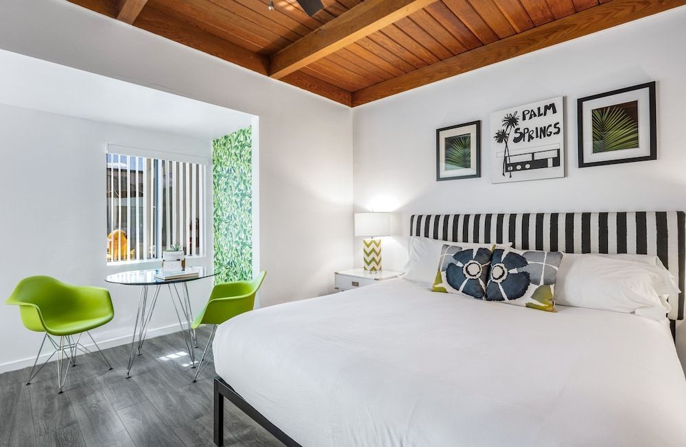 The Three Fifty Hotel 2