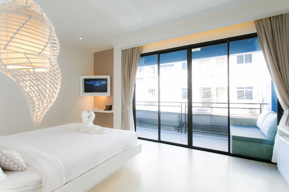 The House Patong 2