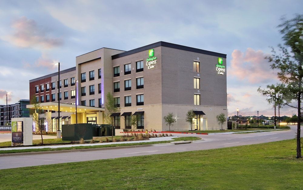 Holiday Inn Express & Suites DALLAS-FRISCO NW TOYOTA STDM by IHG 1