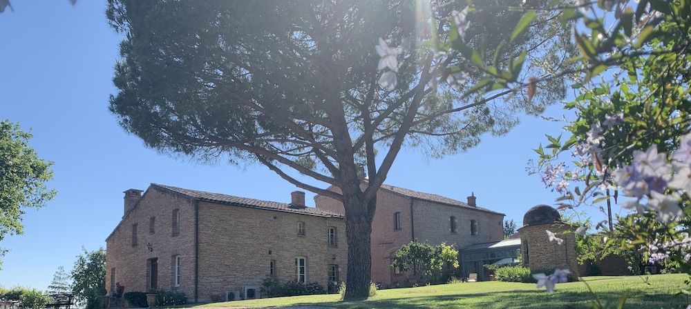 Le Manoir Saint Clair 1