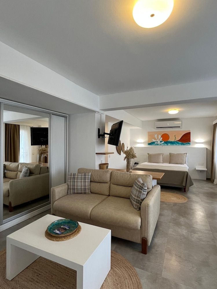 Hotel Gumusluk 2