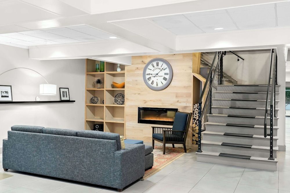 Country Inn & Suites by Radisson, Columbia Airport, SC 2
