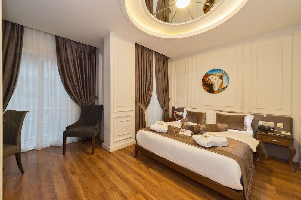 Darkmen Hotel 2 1