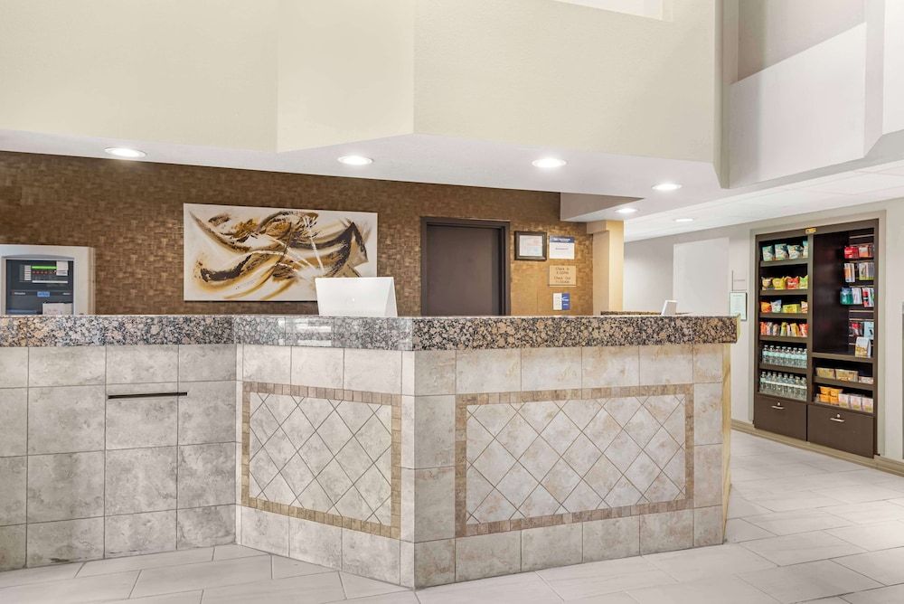 Best Western Executive Inn & Suites 2